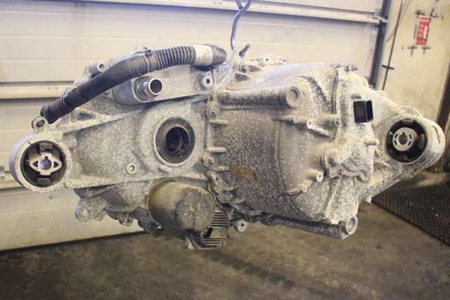 Motor elbil bak til Tesla Model Y 2021-2024 (Type I)  (TESLA|1587740-00-B|)