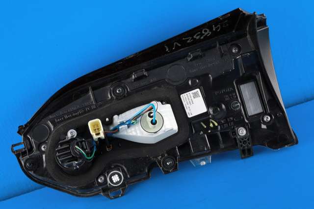Baklykt venstre indre til Toyota RAV4 2019-->> (Type V)  (TOYOTA|81590-42062|)