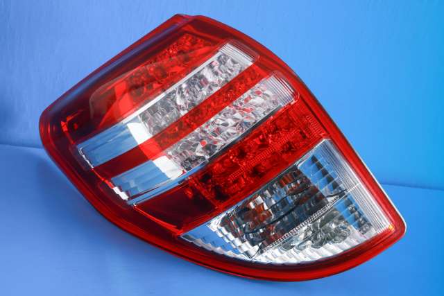 Baklykt venstre til Toyota RAV4, 2009-2013 (Type III, Fase 2)