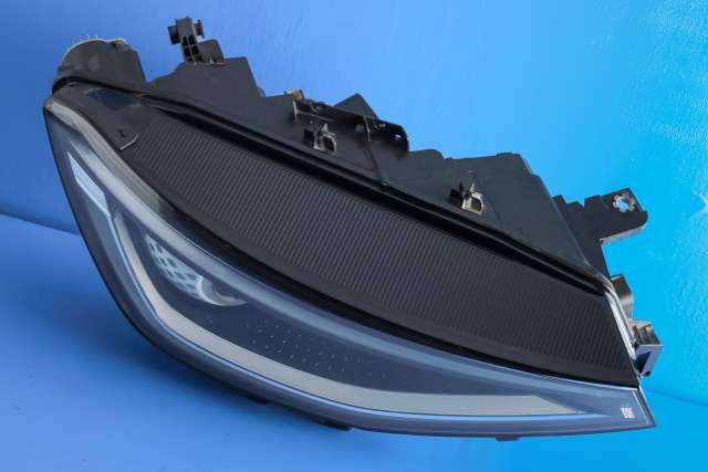 Frontlykt høyre full-LED til VW ID.5 2022-->>  (VAG|11B 941 036 G|)