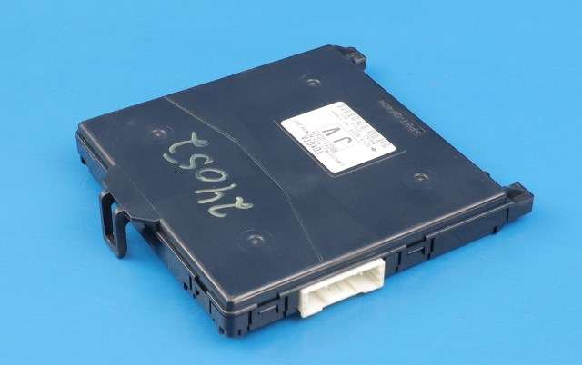 Styreenhet diverse til Toyota Auris, 2013-2015 (Type II, Fase 1)  (TOYOTA|89221-02331)