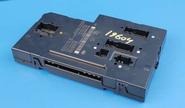 Styreenhet (SAM - Signal Acquisition Module) til Mercedes E-Klasse, 2013-2016 (Fase 2) (W212) (W212) (HELLA|5DK 011 023-06)