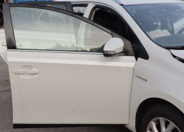 Dør høyre foran til Toyota Auris, 2015-2019 (Type II, Fase 2)  