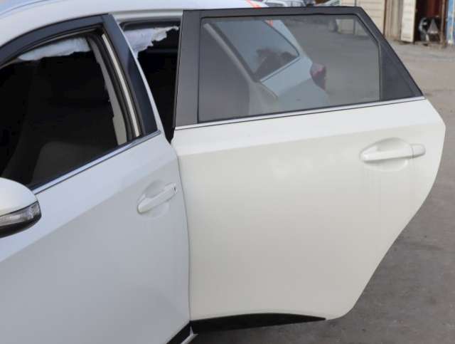 Dør venstre bak til Toyota Auris, 2015-2019 (Type II, Fase 2)  