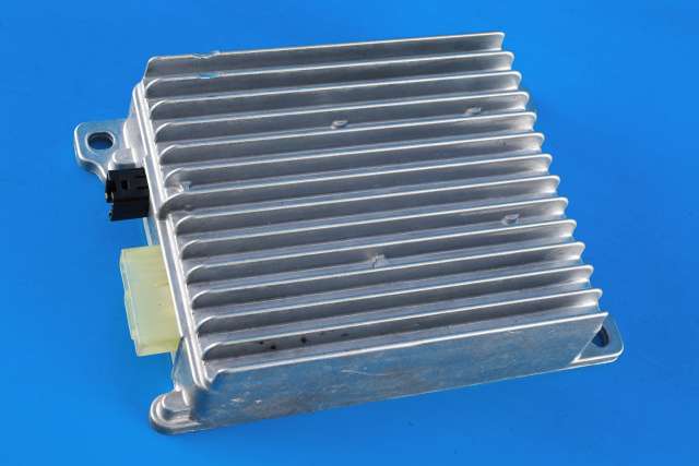 Styreenhet batteri til BMW X5, 2013-2018 (F15) (F15) (HELLA|8ES 010 105-13)