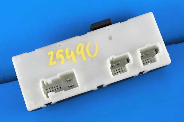 Styreenhet elektrisk bakluke til BMW X5, 2013-2018 (F15) (F15) (BMW|61.35-7 481 616)