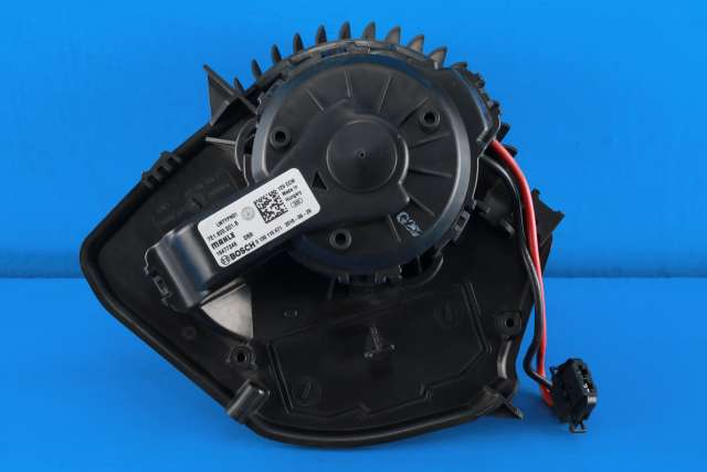 Varmeapparat motor til VW Transporter / Caravelle 2015-2019 (T6) (T6) (VAG|7E1 820 021 B|)