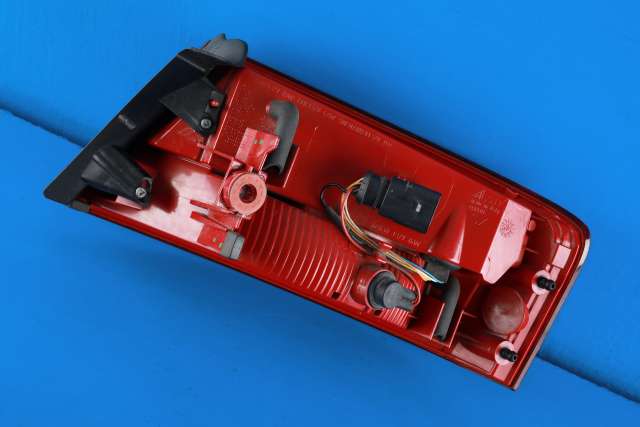 Baklykt venstre ytre til Audi A5 2007-2016 (Type I) (VAG|8T8 945 095 D|)