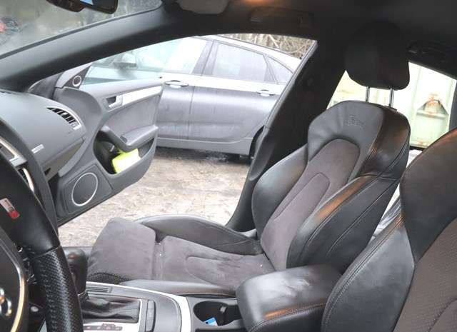 Sete foran høyre til Audi A5, 2007-2016 (Type I)  