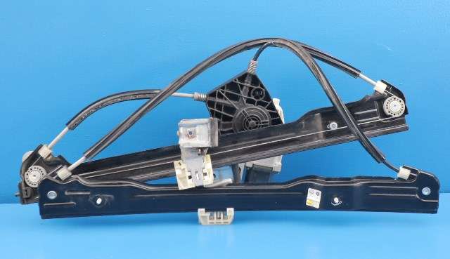 Ruteheis høyre foran til VW Caddy 2015-2020 (Type III, Fase 3) (VAG|2K5 959 702|5K0 959 792|)