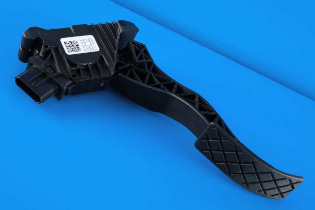 Pedal gass til Škoda Octavia, 2017-2020 (Type III, Fase 2)  (HELLA|6PV 010 621-81)