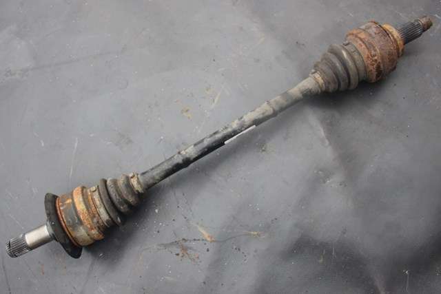 Drivaksel venstre bak, diesel/manuell til BMW 1-Serie 2011-2015 (Fase 1) (F20/F21) (F20/F21) (BMW|7 597 681|)