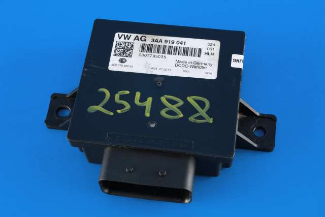Styreenhet diverse til VW Sharan, 2010-->> (Type II)  (HELLA|8ES 010 452-40)