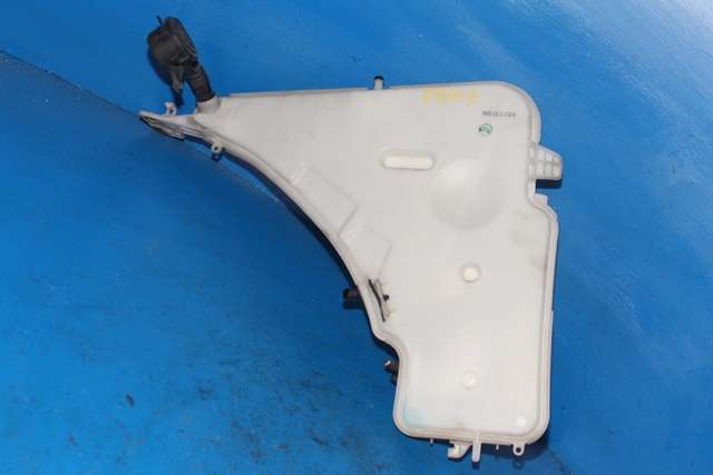 Spylertank foran til BMW 1-Serie 2011-2015 (Fase 1) (F20/F21) (F20/F21) (BMW|7 241 675|)