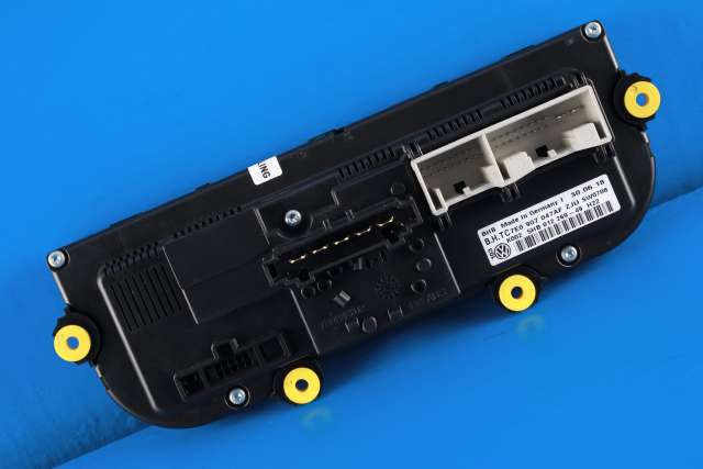 Varmeapparat betjening til VW Transporter / Caravelle 2015-2019 (T6) (T6) (HELLA|5HB 012 269-49|7E0 907 047 AF|)