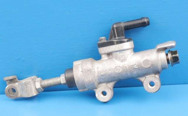 MC, Bremsepumpe bak til MC Honda CBR125R, 2004-2006  
