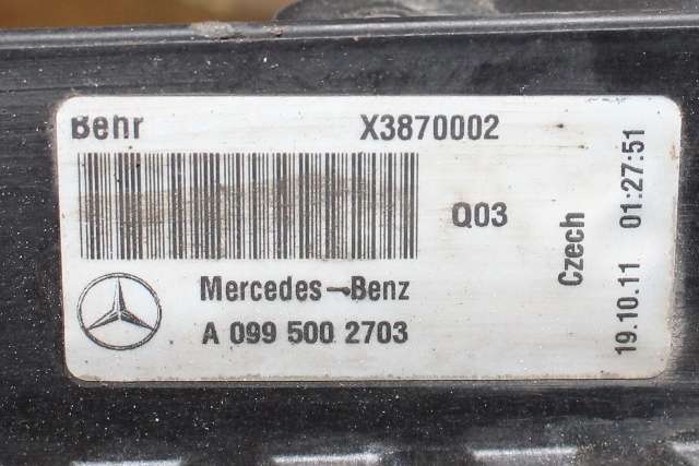 Radiator (automat gir) til Mercedes C-Klasse 2011-2014 (Fase 2) (W204) (W204) (MERCEDES|A 099 500 27 03|)