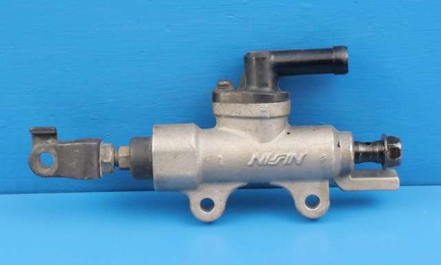 MC, Bremsepumpe bak til MC Honda VFR800, 1998-2001 (SPORT) (SPORT) 