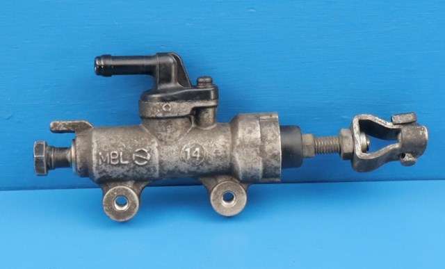 MC, Bremsepumpe bak til MC Honda NT650V, Deauville, 1998-1998  
