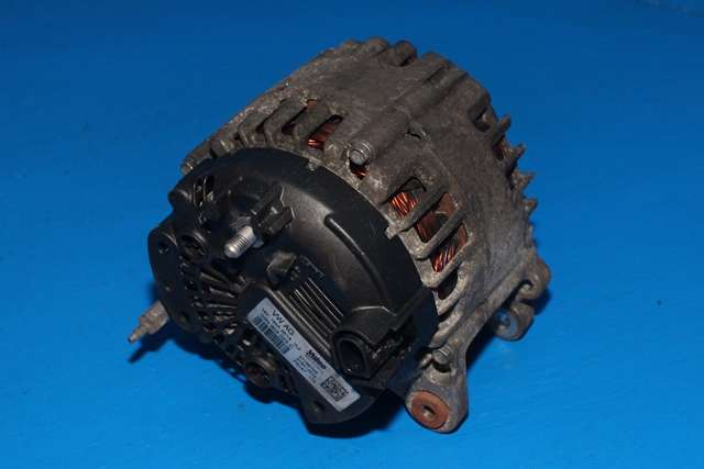Dynamo diesel til VW Transporter / Caravelle 2015-2019 (T6) (T6) (VALEO|2715975B|03N 903 023 C. 14 VOLT - 180 AMP|)