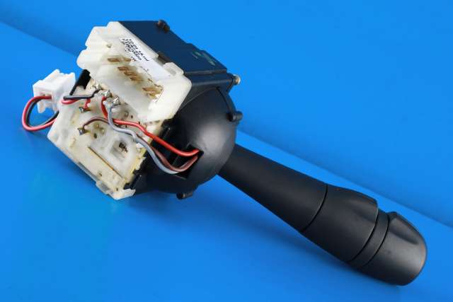 Bryter blink til Renault Captur 2013-2020 (Type I)  (RENAULT|2556 75887R|)