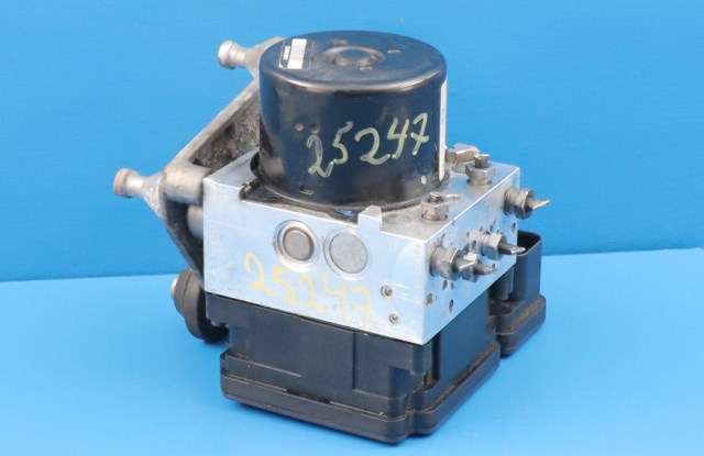 ABS sentral til Mercedes C-Klasse 2011-2014 (Fase 2) (W204) (W204) (MERCEDES|A 172 431 26 12|A 172 901 41 00|)