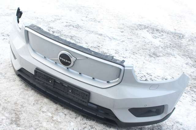 Støtfanger foran til Volvo XC40 2018-2024