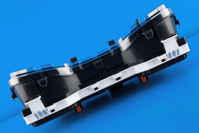 Instrumentpanel til Toyota RAV4 2019-->> (Type V)  (TOYOTA|83800-4A430|)