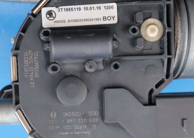 Viskermotor frontrute komplett m/overføring til Škoda Superb 2008-2015 (Type II)  (VAG|3T1 955 023|3T1 955 119|)