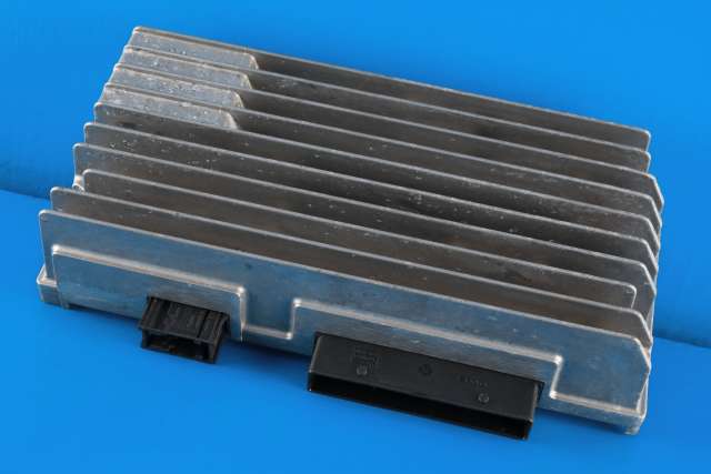 Bilstereo forsterker til Audi A5, 2007-2016 (Type I)  (VAG|8T0 035 223 S)