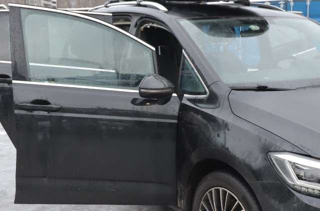 Dør høyre foran til VW Touran, 2015-2021 (Type II)  