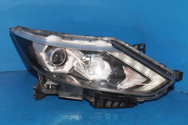 Frontlykt høyre full-LED til Nissan Qashqai, 2014-2021 (Type II)  