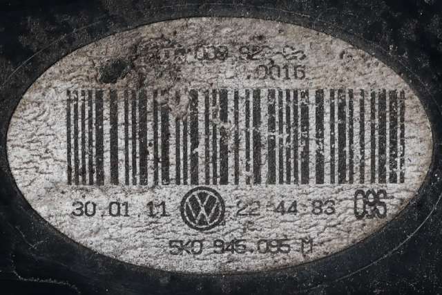 Baklykt venstre ytre til VW Golf VI 2008-2012  (VAG|5K0 945 095 M|)