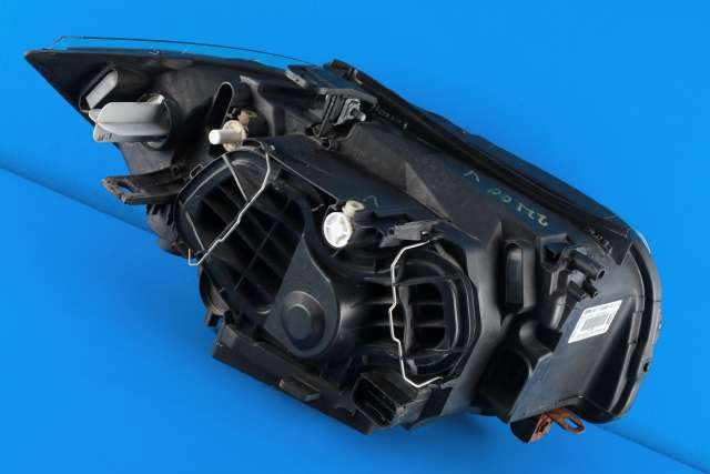 Frontlykt venstre halogen til BMW 1-Serie 2004-2011 (E81/E82/E87/E88) (E81/E82/E87/E88) (BMW|63.11-7 249 649|)