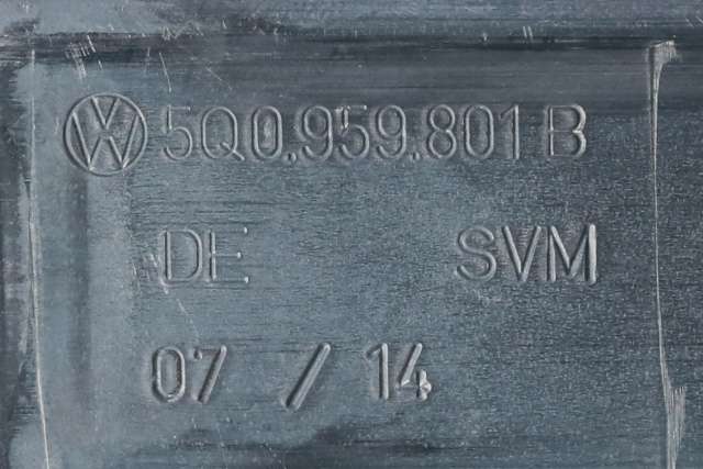 Ruteheis venstre foran til VW Golf VII 2012-2017 (Fase 1) (VAG|5G4 837 461 G|5Q0 959 801 B|)