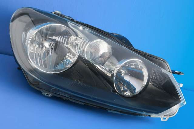 Frontlykt høyre halogen til VW Golf VI, 2008-2012  (VAG|5K1 941 006 P)