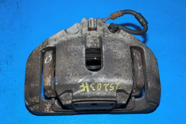 Bremsecaliper høyre foran til BMW 5-Serie, 2010-2017 (F10/F11) (F10/F11)