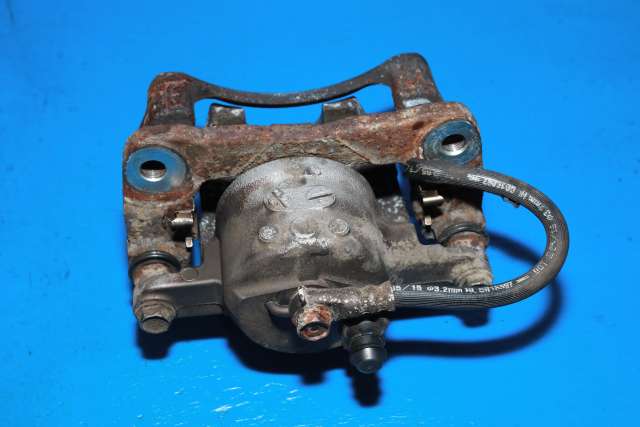 Bremsecaliper venstre foran til Lexus CT 2010-2020  