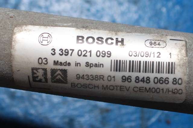 Viskermotor frontrute komplett m/overføring til Peugeot 308 2011-2013 (Type I, Fase 2)  (BOSCH|3 397 021 099|0 390 241 869|)