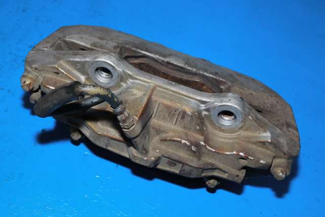 Bremsecaliper venstre foran til Mercedes C-Klasse 2014-2018 (Fase 1) (W205) (W205)
