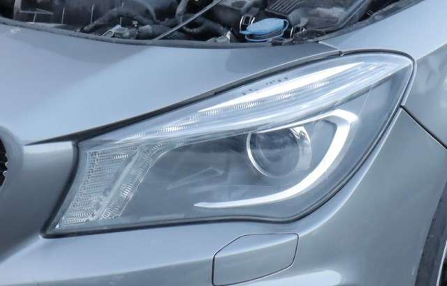 Frontlykt venstre xenon til Mercedes CLA 2013-2019 (C117) (C117)