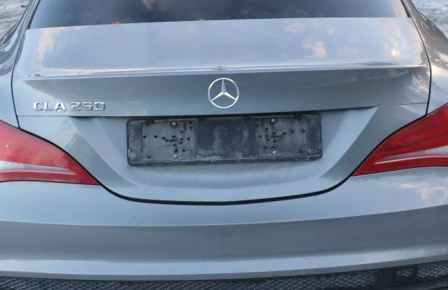 Bakluke coupe til Mercedes CLA, 2013-2019 (C117) (C117) 