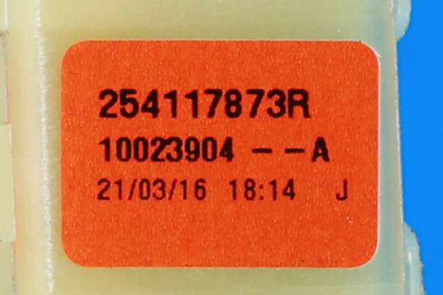 Bryter ruteheis førerdørspanel til Dacia Duster 2010-2017 (Type I)  (RENAULT|2541 11342R|2541 17873R|)