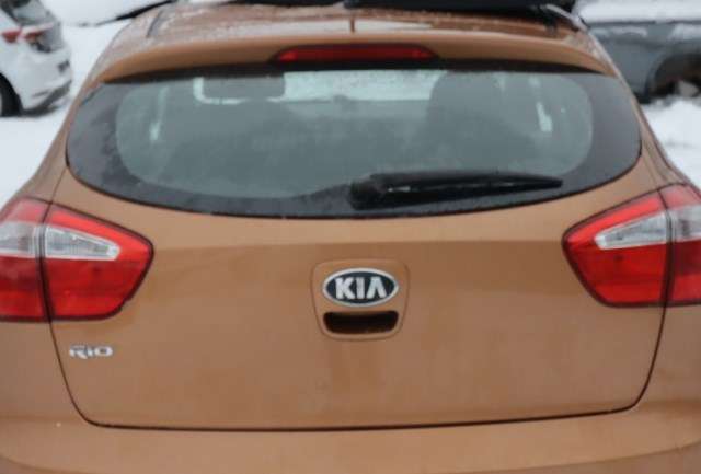 Bakluke combi til Kia Rio, 2011-2017 Type III  