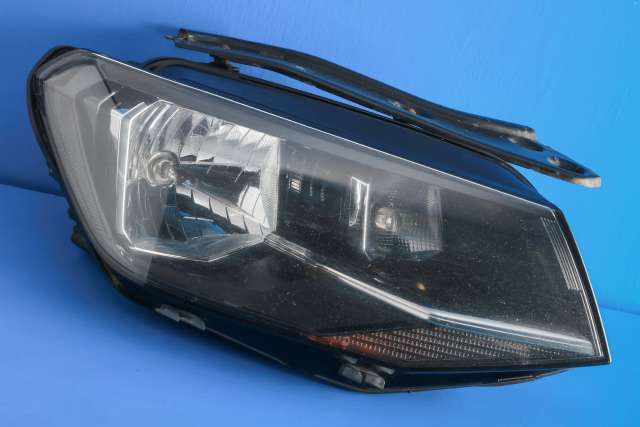 Frontlykt høyre halogen til VW Caddy, 2015-2020 (Type III, Fase 3)