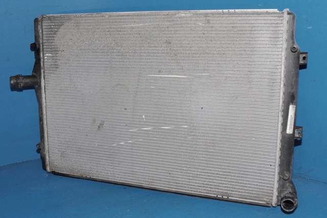 Radiator (manuell gir) til VW Golf VI, 2008-2012  (VAG|1K0 121 251 DM)