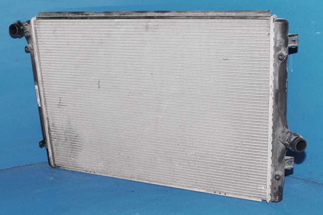 Radiator (manuell gir) til Škoda Superb, 2008-2015 (Type II)  (VAG|1K0 121 251 DD)
