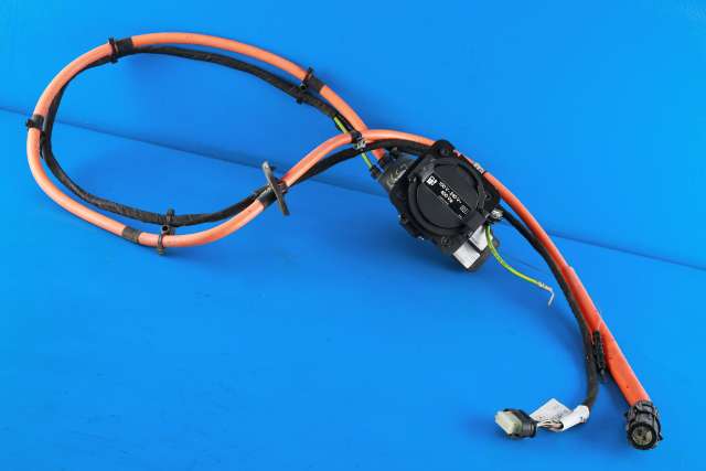 Batterilader inntak/luke til Mercedes GLC, 2015-2022 (X253) (X253) (MERCEDES|A 253 540 81 19)
