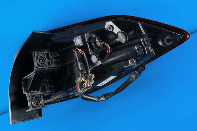 Baklykt venstre ytre til Hyundai Tucson 2015-2020 (HYUNDAI|92401-D7600|)