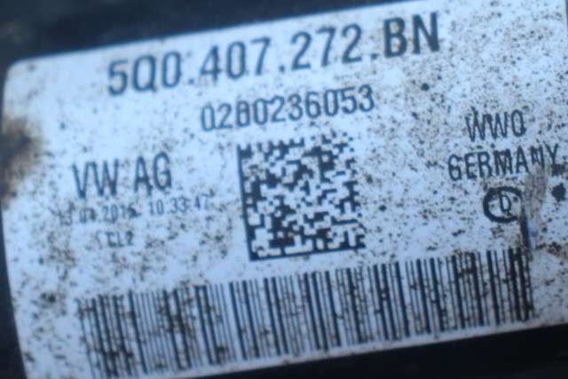 Drivaksel høyre foran, bensin/automat til VW Golf VII 2012-2017 (Fase 1)  (VAG|5Q0 407 272 BN|)